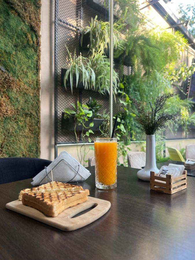 Vila 90 Boutique Hotel Τίρανα Εξωτερικό φωτογραφία
